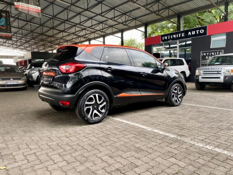 2016 Renault Captur 1.5 DCi Dynamique Sunset Ltd Edt Black