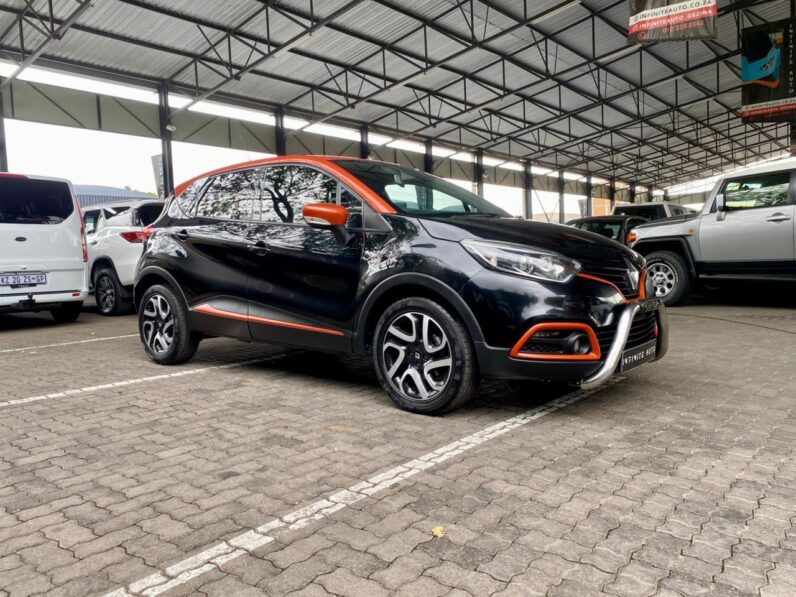 2016 Renault Captur 1.5 DCi Dynamique Sunset Ltd Edt Black