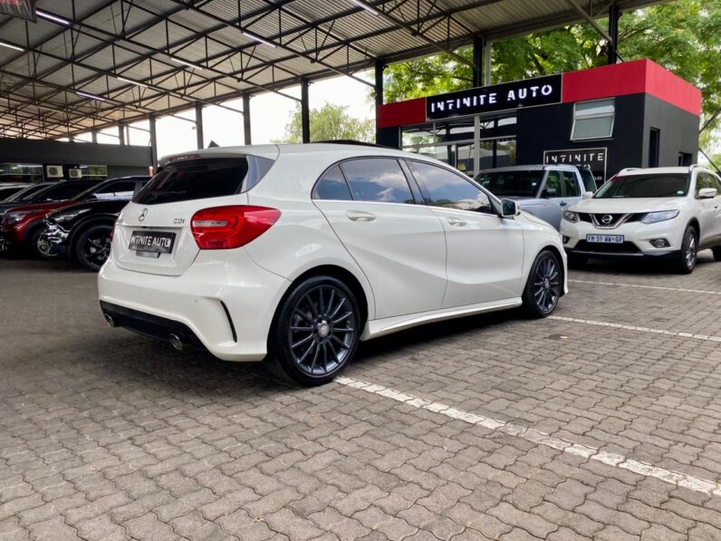 2015 Mercedes Benz A-Class A 220 Cdi Blueefficiency Amg Sport White