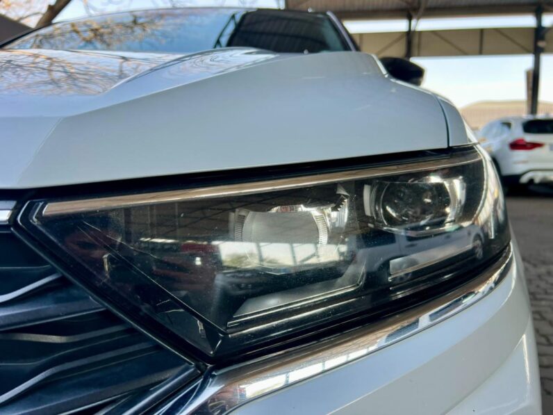 2021 Volkswagen T-Roc My22 2.0 Tsi R-Line Dsg White