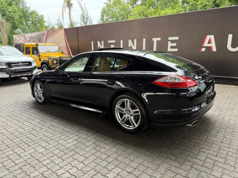 2012 Porsche Panamera 3.0 Diesel Tiptronic Black