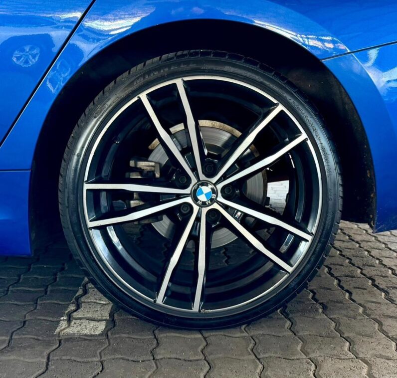 2023 BMW 3 Series Sedan MY22.9 318i M Sport At Blue