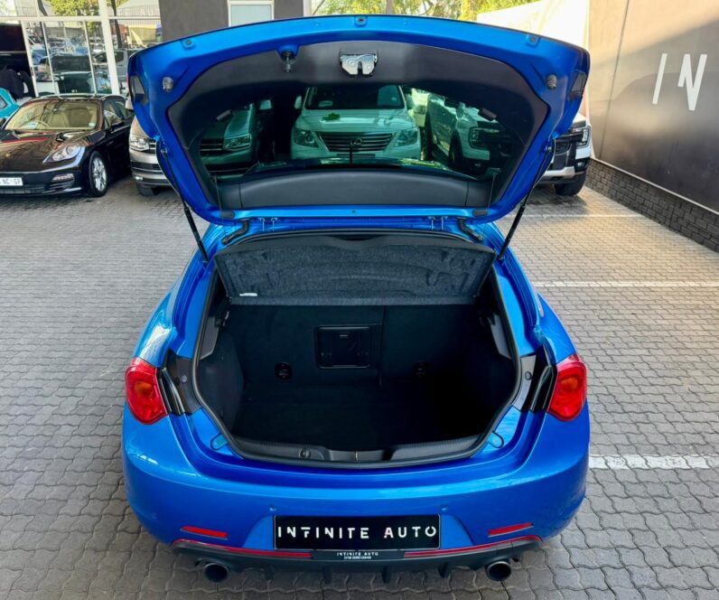 2020 Alfa Romeo Giulietta 1750 Veloce Race Tct Blue