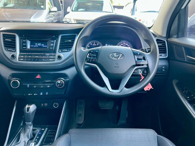 2016 Hyundai Tucson 2.0 Premium At White