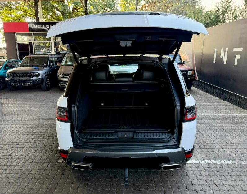 2019 Land Rover Discovery sport MY20 3.0D SDV6 HSE White