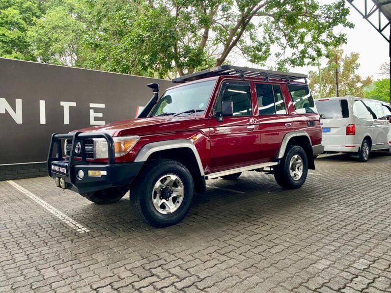 2011 Toyota Land Cruiser 76 4.2D S/wagon 60th Anniversary Editi Maroon