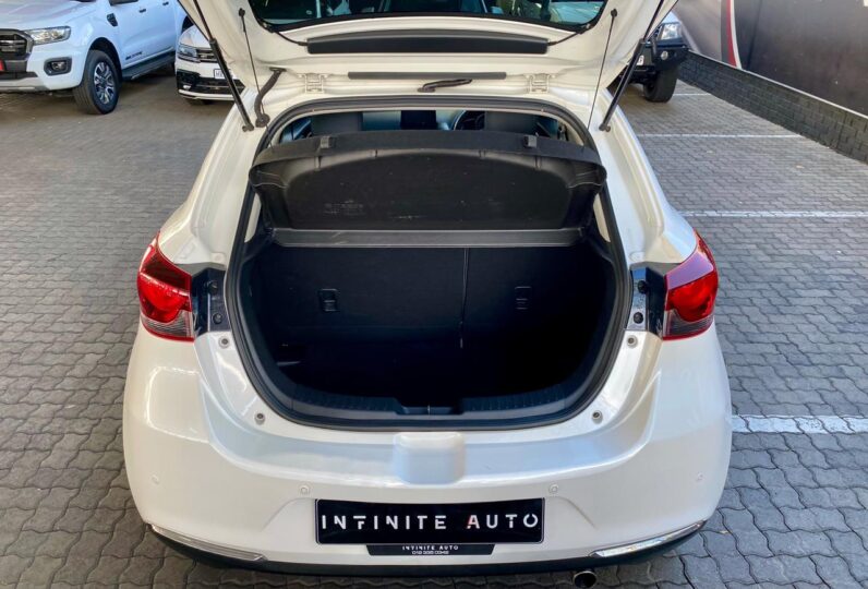 2020 Mazda Mazda2 1.5 Individual At White
