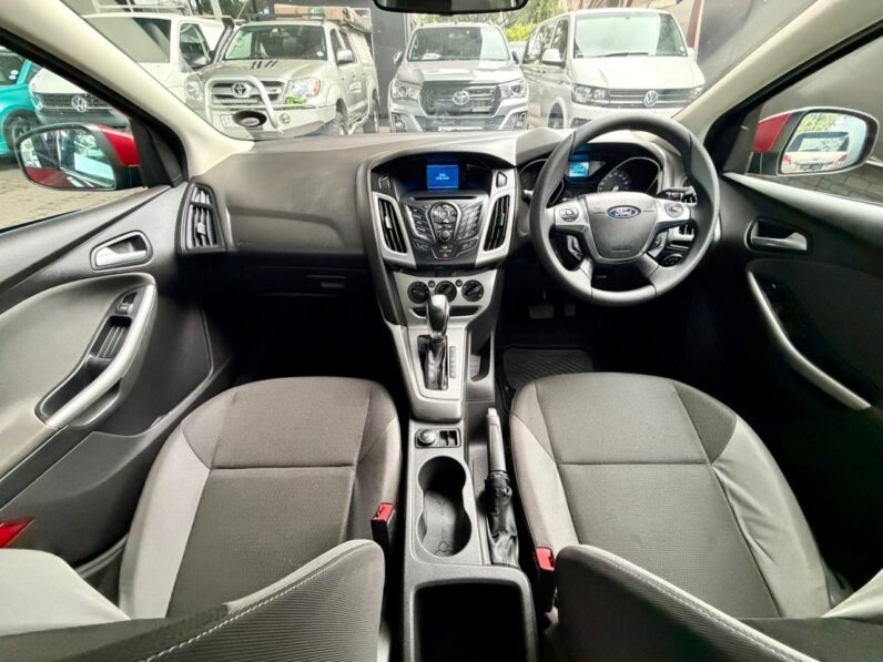 2012 Ford Focus 2.0 Tdci Trend 4-Door Powershift Red