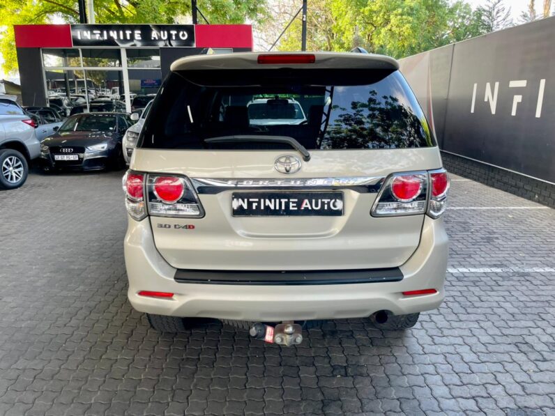 2015 Toyota Fortuner 3.0 D-4D Rb Limited Edition At Gold