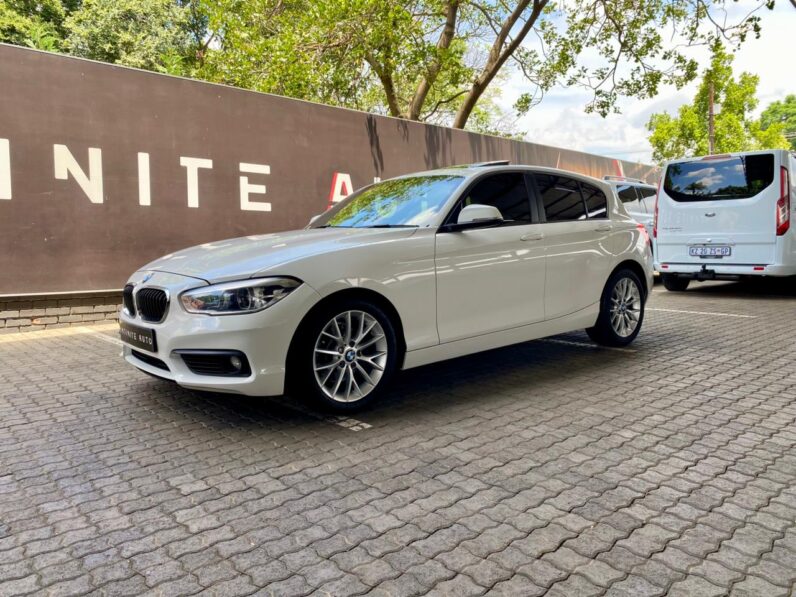2015 BMW 1 Series 5-Door Facelift 120i Steptronic White
