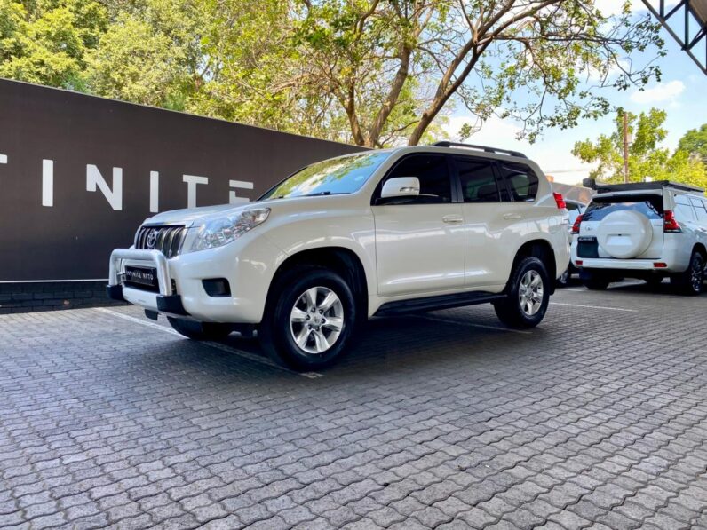 2011 Toyota Prado 3.0DT Tx At White