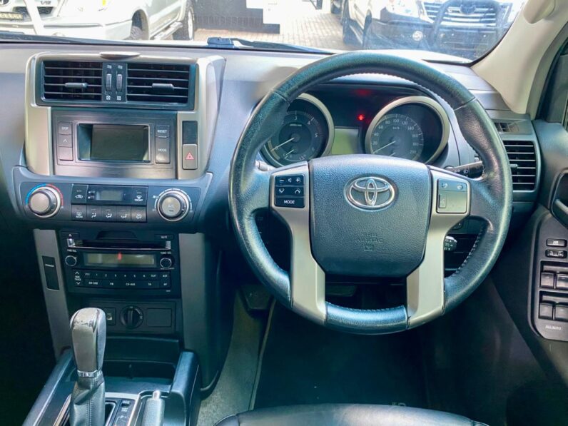 2011 Toyota Prado 3.0DT Tx At White