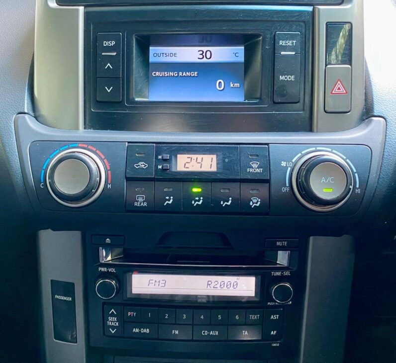 2011 Toyota Prado 3.0DT Tx At White