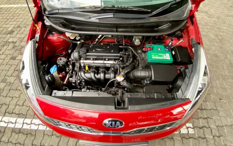2014 Kia Rio 1.4 Tec 5-Door Red