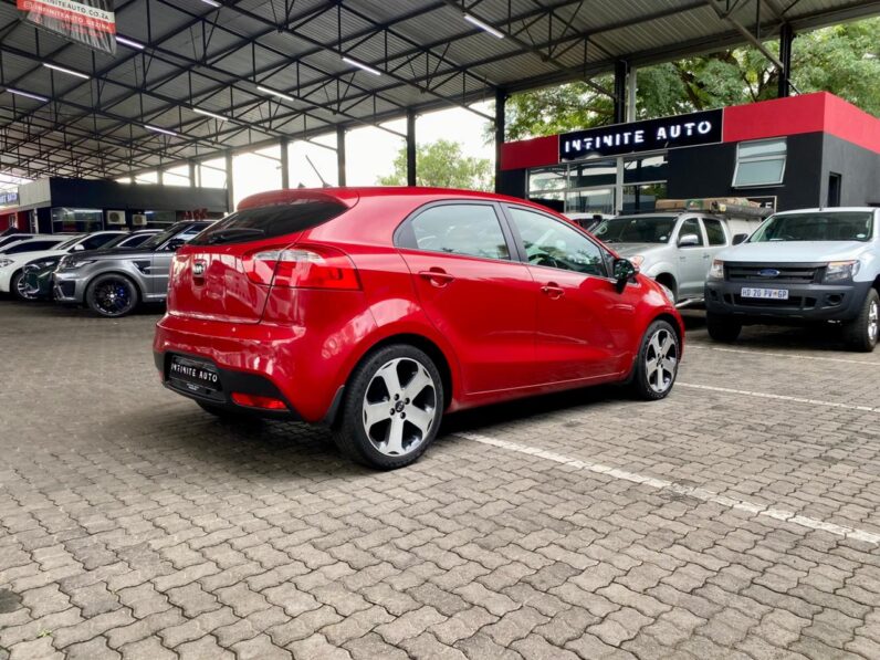 2014 Kia Rio 1.4 Tec 5-Door Red