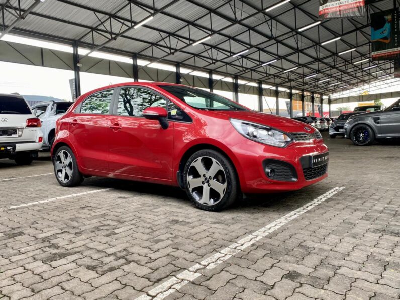 2014 Kia Rio 1.4 Tec 5-Door Red