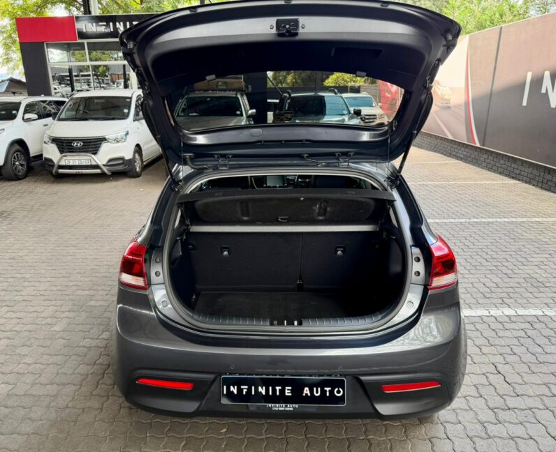 2017 Kia Rio 1.4 Tec 5-Door At Grey
