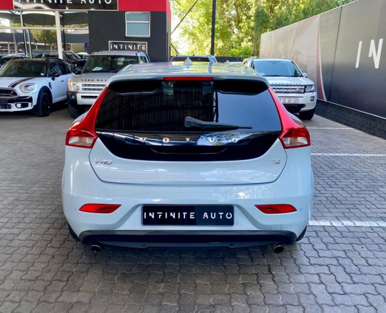 2013 Volvo V40 T4 Elite Powershift White
