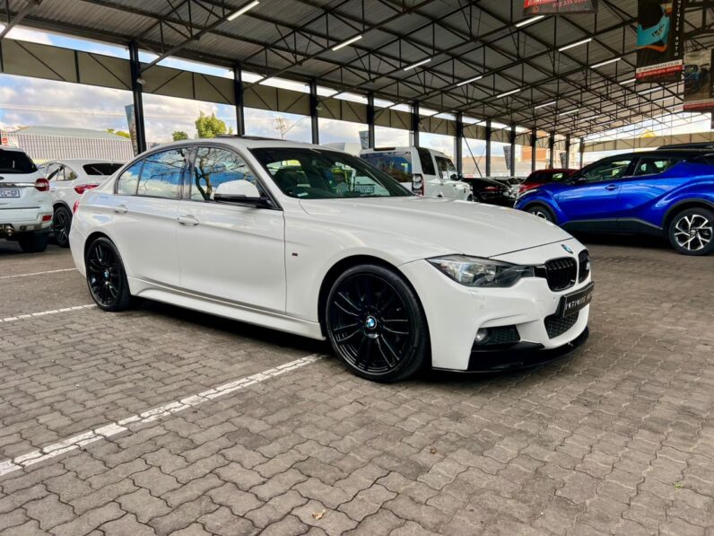 2016 BMW 3 Series Sedan 320i M Sport Steptronic White