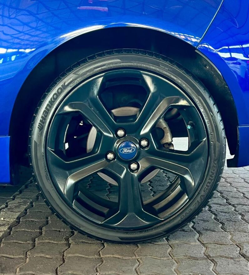 2017 Ford Fiesta St 1.6 Ecoboost 3-Door Blue