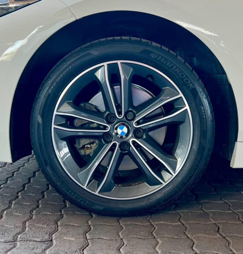 2020 BMW 1 Series My20 118i Sport Line Sport Steptronic White
