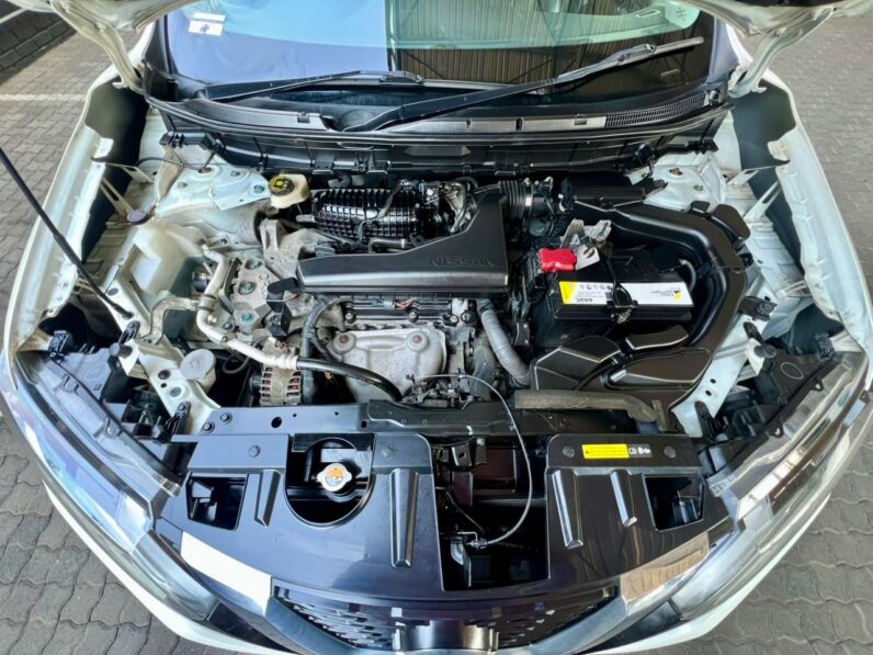 2019 Nissan X-Trail 2.5 Acenta 4×4 CVT White