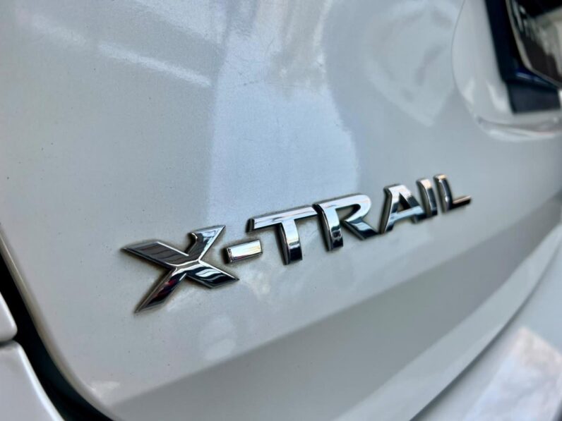 2019 Nissan X-Trail 2.5 Acenta 4×4 CVT White