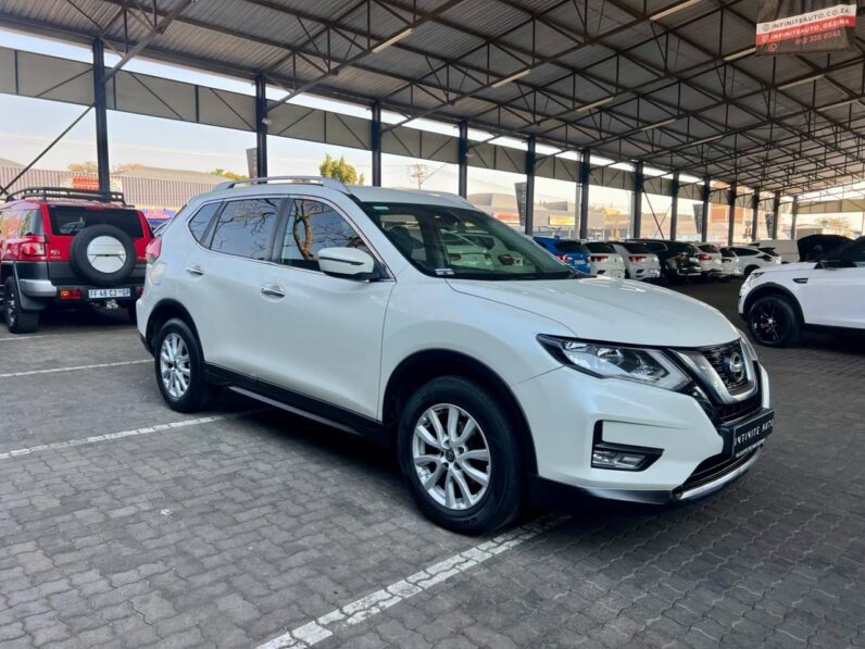 2019 Nissan X-Trail 2.5 Acenta 4×4 CVT White
