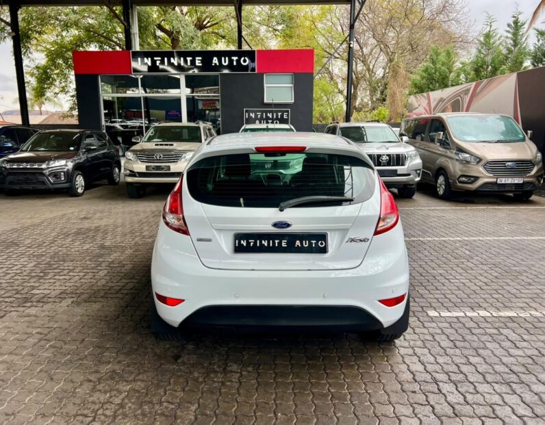 2017 Ford Fiesta 1.0 Ecoboost Trend Powershift White