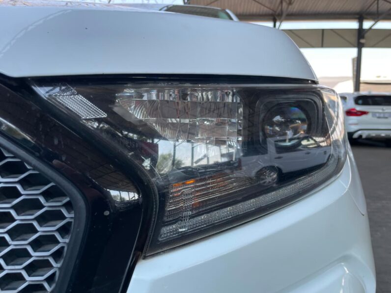 2021 Ford Ranger FX4 2.0L Turbo Double Cab 10AT 4×2 White