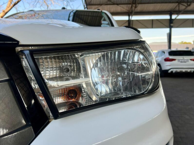 2020 Toyota Hilux Sc 2.4 Gd-6 D/cab 4X4 Srx White