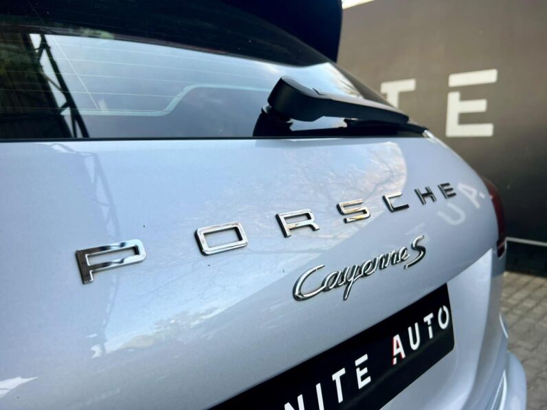 2015 Porsche Cayenne 4.8 S Tiptronic Silver