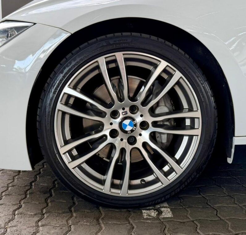 2014 BMW 3 Series Sedan 335i M Sport Line Sports Steptronic White