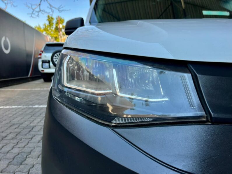 2023 Volkswagen Caddy 5 Kombi My24 1.6I White
