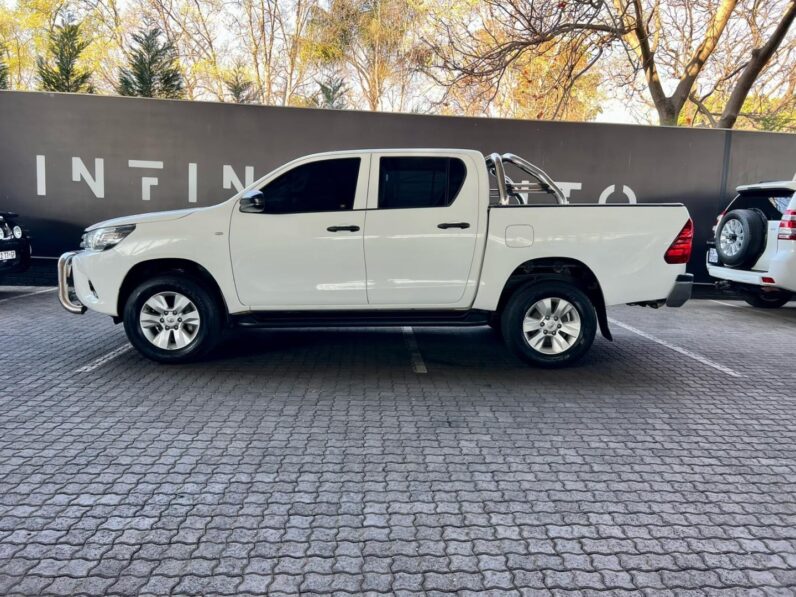 2016 Toyota Hilux My17 2.7 Vvti D/cab Rb Srx White