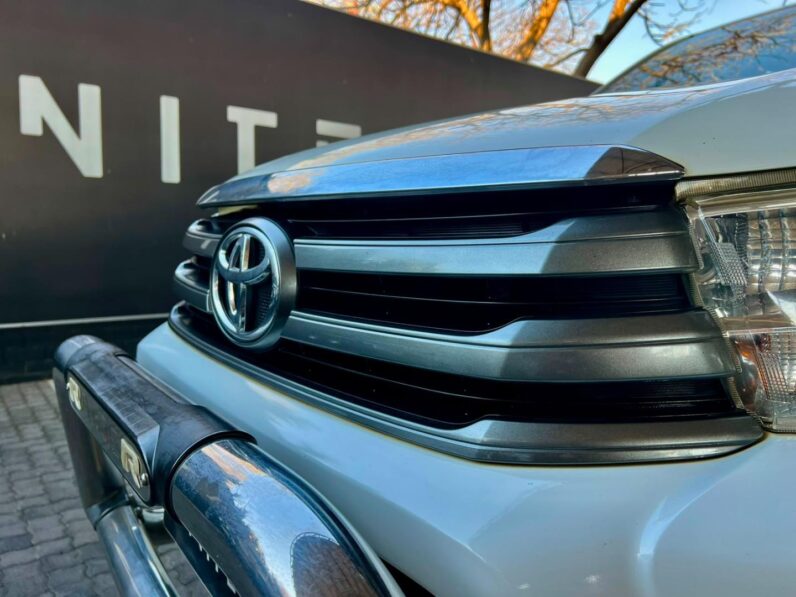 2016 Toyota Hilux My17 2.7 Vvti D/cab Rb Srx White