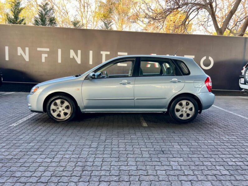 2005 Kia Cerato 1.6 Lx 5-Door At Silver