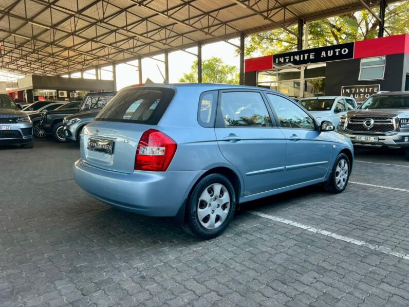 2005 Kia Cerato 1.6 Lx 5-Door At Silver