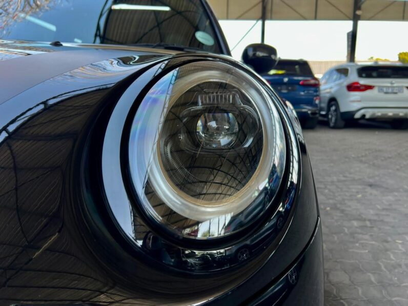 2021 MINI Cooper Se My22 3-Door Hatch Black