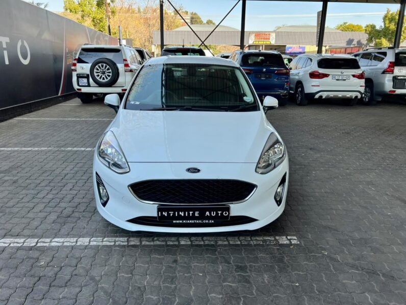 2018 Ford Fiesta 1.0 Ecoboost Trend 6MT White