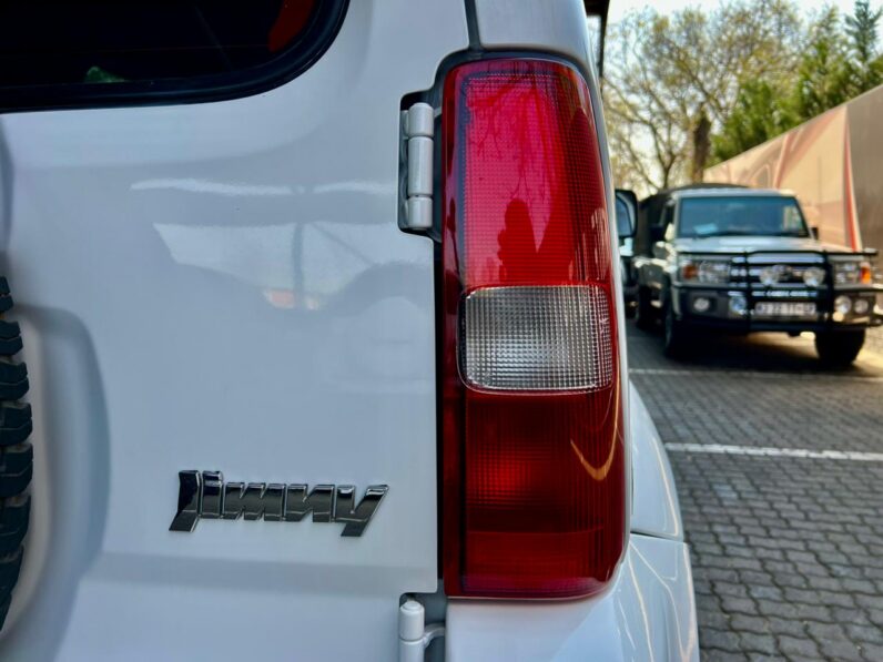 2015 Suzuki Jimny 1.3 White
