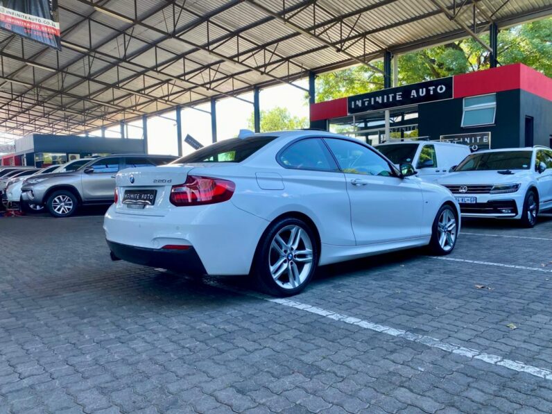 2017 BMW 2 Series Coupe Facelift 220d M Sport Steptronic White