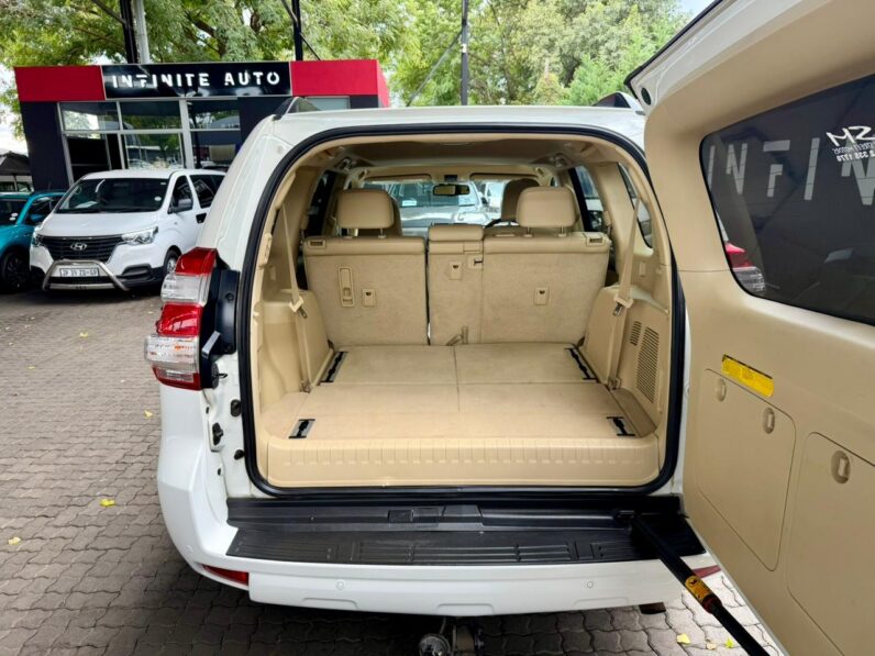 2014 Toyota Prado 4.0 V6 Vx At White