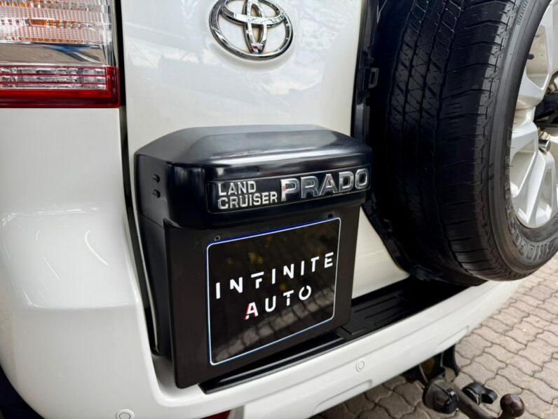 2014 Toyota Prado 4.0 V6 Vx At White