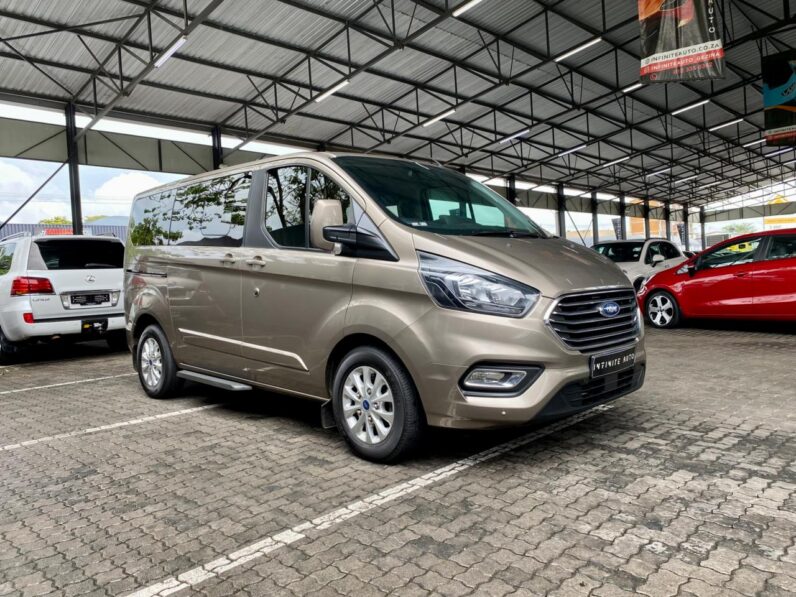 2021 Ford Tourneo