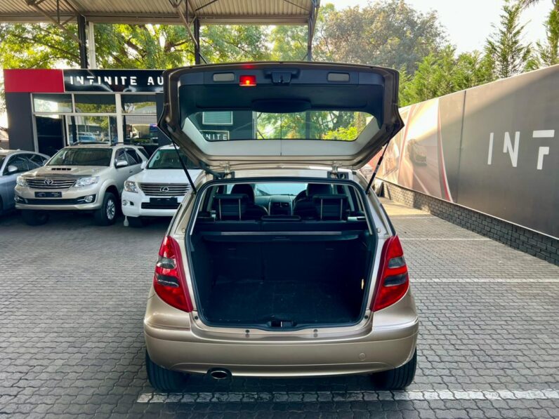 2006 Mercedes Benz A-Class A 180 Cdi Elegance Autotronic Gold