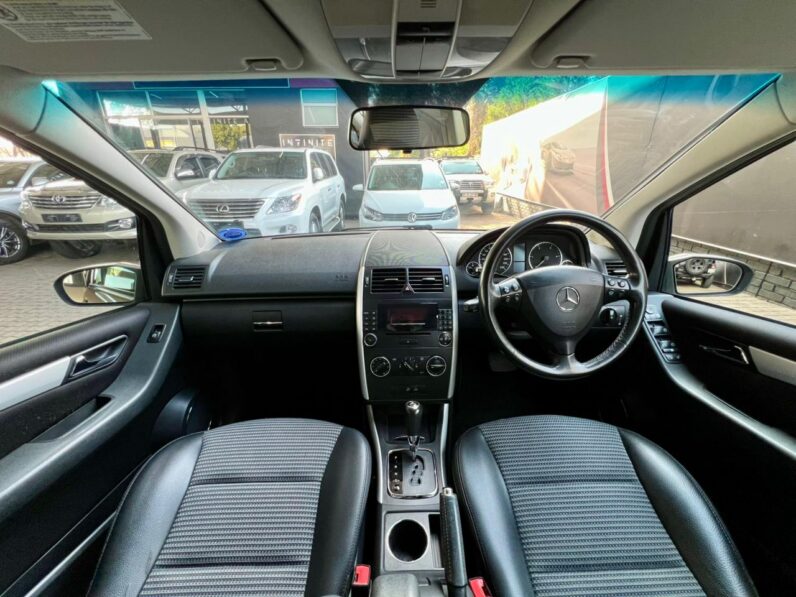 2006 Mercedes Benz A-Class A 180 Cdi Elegance Autotronic Gold