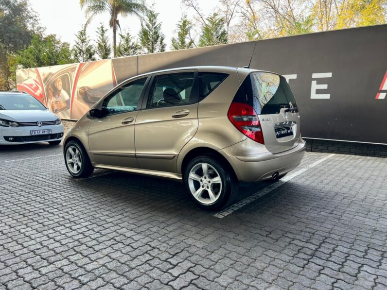 2006 Mercedes Benz A-Class A 180 Cdi Elegance Autotronic Gold