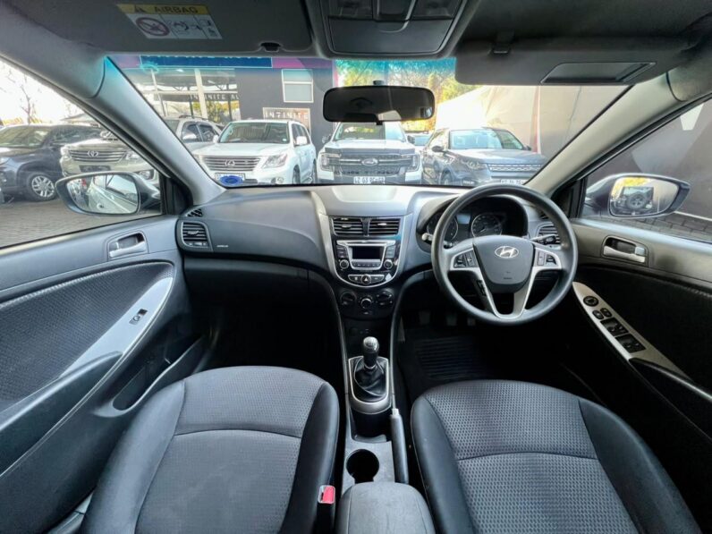 2016 Hyundai Accent Hatch 1.6 Fluid White