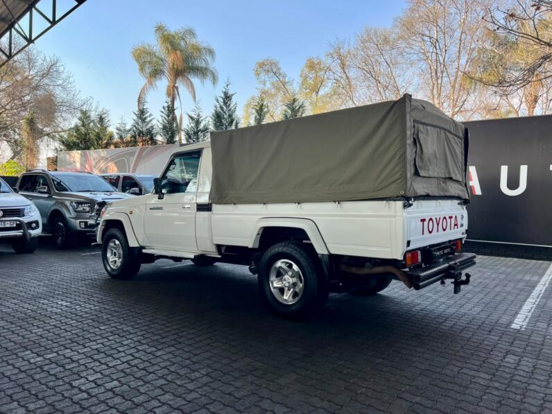 2022 Toyota Land Cruiser 79 4.2D Pick-Up White